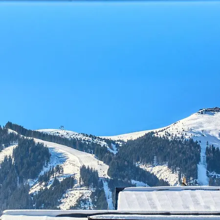Apartment 3br Duplex Flat - 300m - City Express Gondola - What'app - 0034-635-520-036 - For Reservations!!